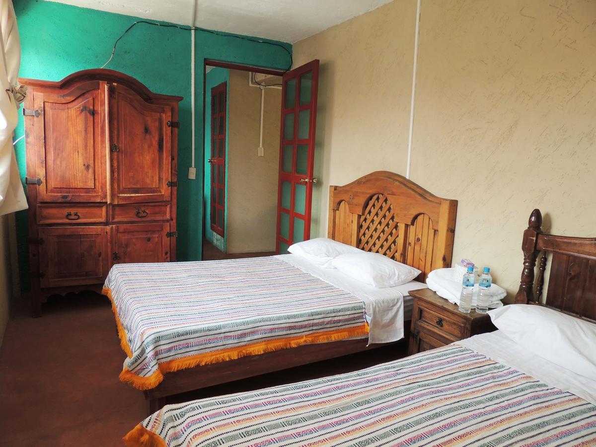 Hotel Las Fumarolas De Don Goyo チョルーラ エクステリア 写真
