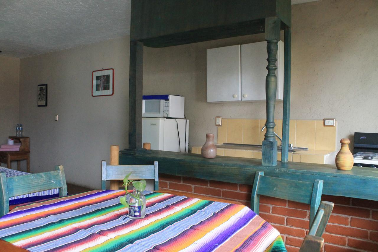 Hotel Las Fumarolas De Don Goyo チョルーラ エクステリア 写真
