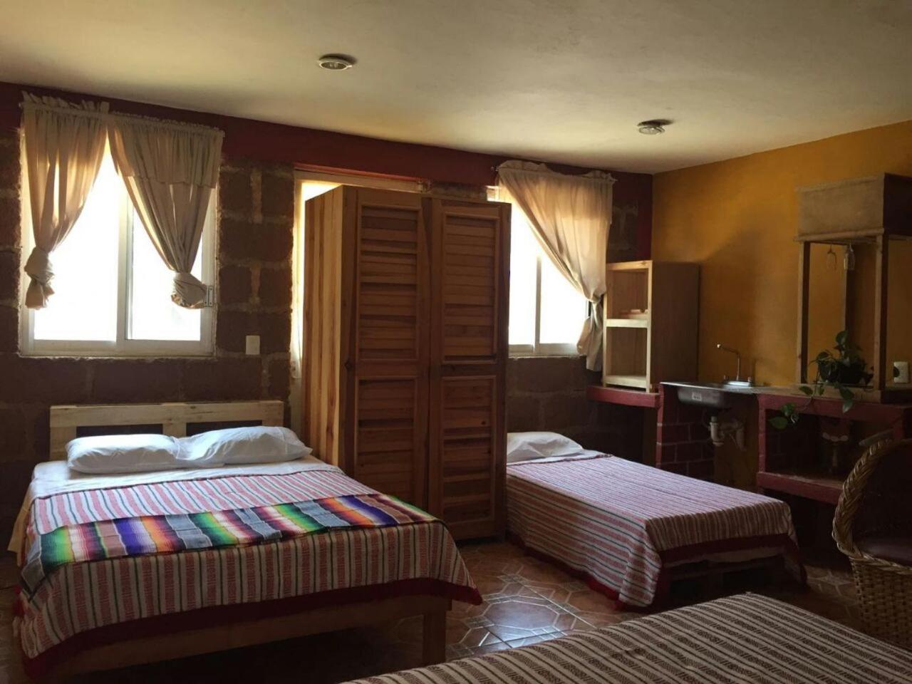 Hotel Las Fumarolas De Don Goyo チョルーラ エクステリア 写真