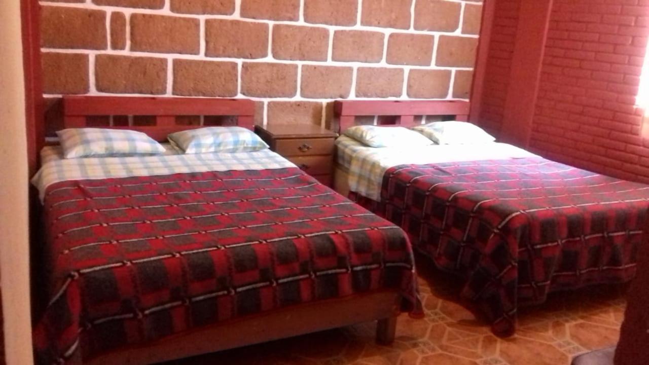 Hotel Las Fumarolas De Don Goyo チョルーラ エクステリア 写真
