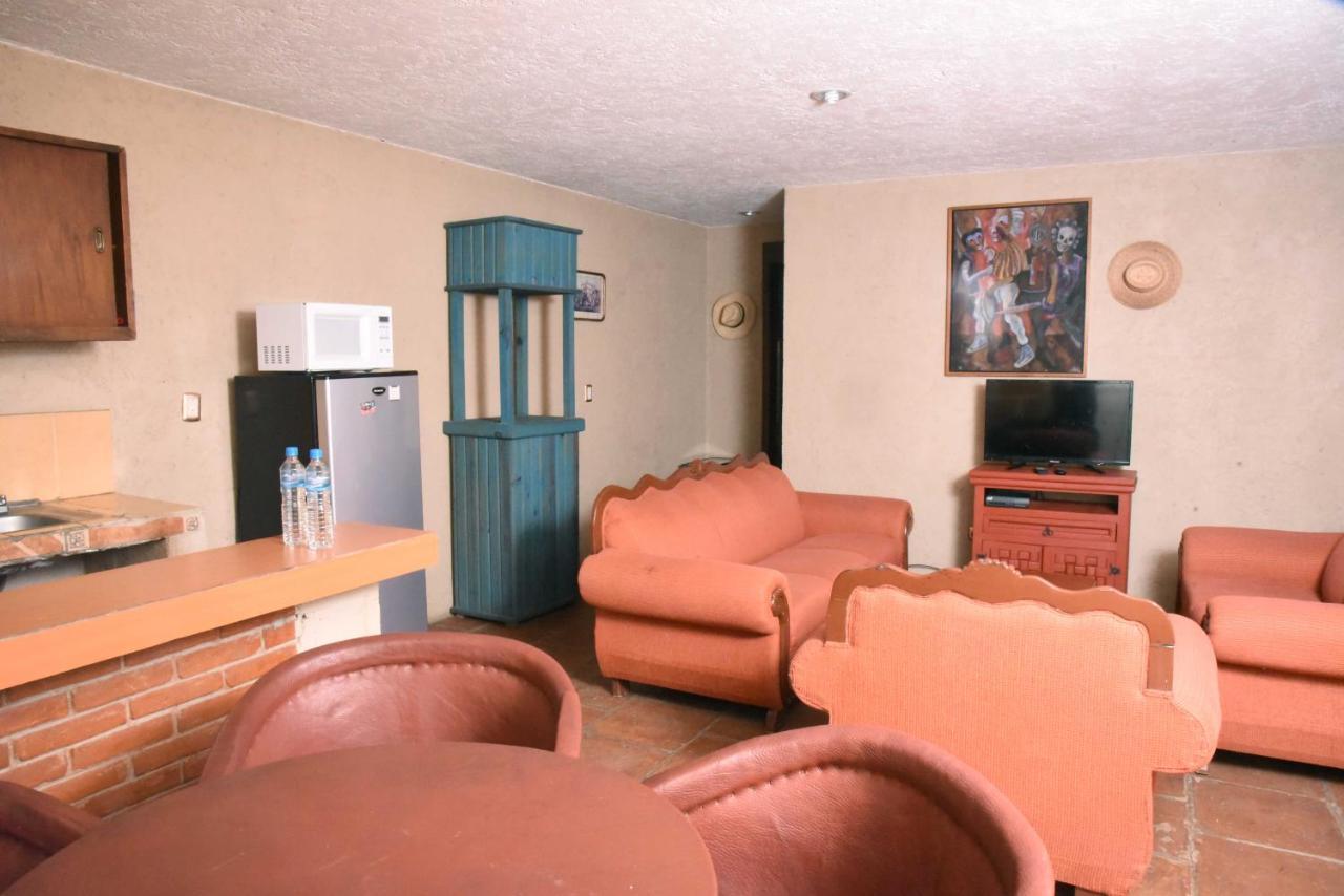 Hotel Las Fumarolas De Don Goyo チョルーラ エクステリア 写真