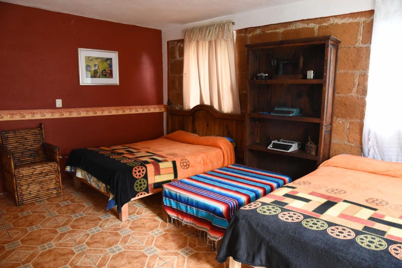 Hotel Las Fumarolas De Don Goyo チョルーラ エクステリア 写真
